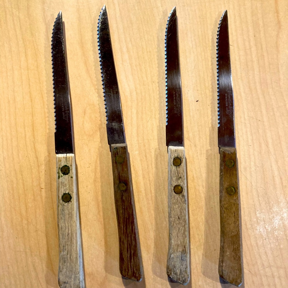 Frontier forge Set of Four Wooden Handle Steak Knives 8 inch